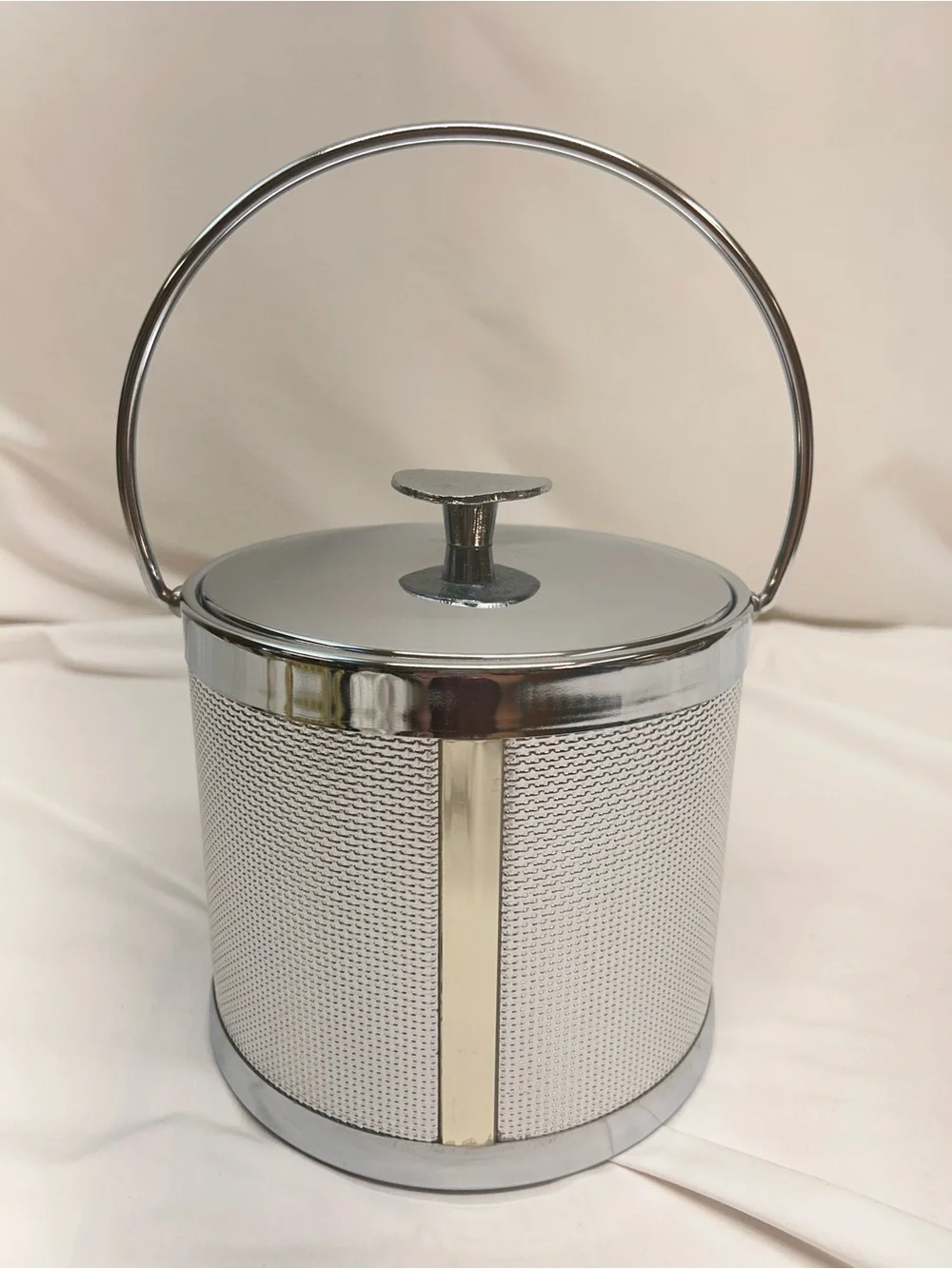 MCM Serv-Master Textured Ice Bucket with Handle - Silver Vintage